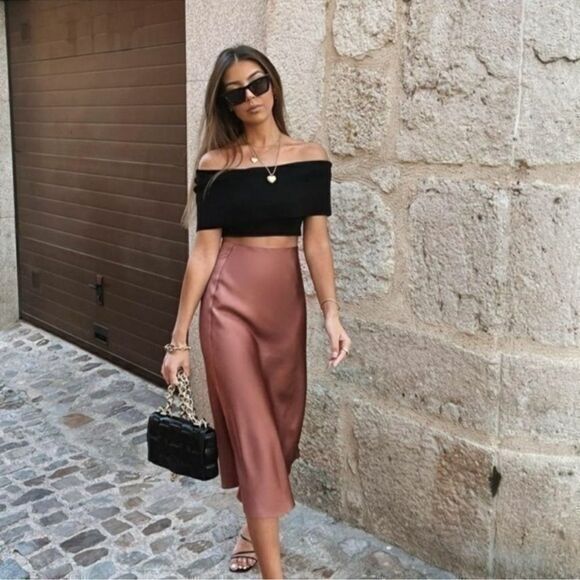 Zara black knit off shoulder crop top - Picture 1 of 7